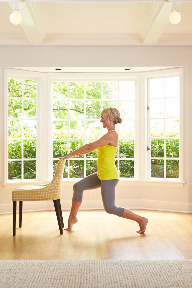 5 Barre Moves You Can Do Without A Barre (All You Need Is 10 Minutes!) Hero Image